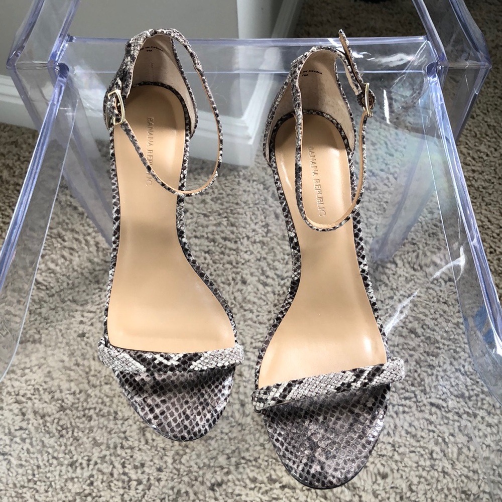 Banana Republic snakeskin heels